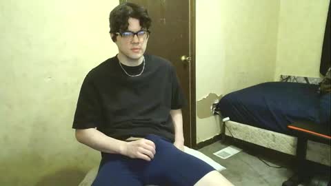 Snapshot of jack2shy chatting on 02.06.26 Jack online show from 02.06.26