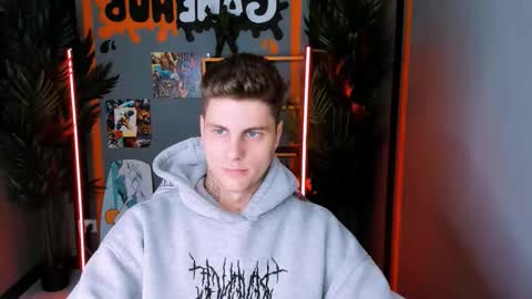 Snapshot of jack__wan chatting on 09.16.25 Jack online show from 09.16.25
