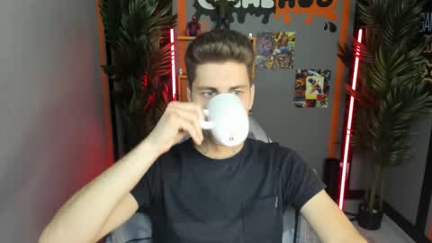 Snapshot of jack__wan chatting on 09.24.25 Jack online show from 09.24.25