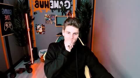 Snapshot of jack__wan chatting on 10.02.25 Jack online show from 10.02.25