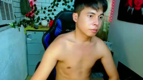 Snapshot of jack_collins69 chatting on 11.12.25 JACK online show from 11.12.25