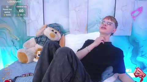 Snapshot of jack_frosst_ chatting on 05.14.26 JACK online show from 05.14.26
