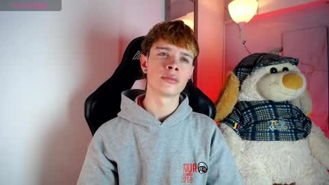 Snapshot of jack_frosst_ chatting on 06.05.26 JACK online show from 06.05.26