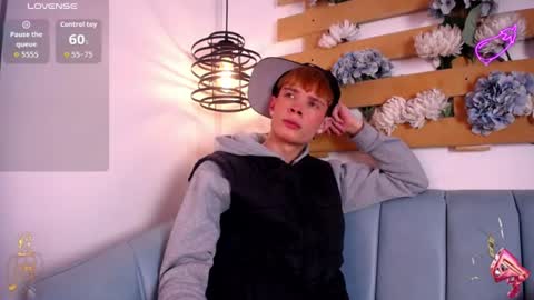 Snapshot of jack_frosst_ chatting on 06.12.26 JACK online show from 06.12.26