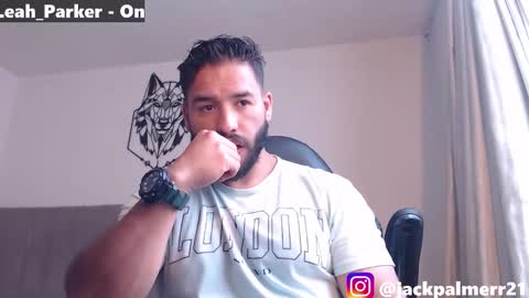Snapshot of jack_master_muscle chatting on 01.11.26 jack and leah online show from 01.11.26