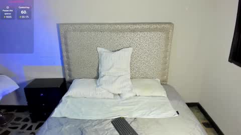 Snapshot of jackblanco_ chatting on 02.11.25 Jack White online show from 02.11.25