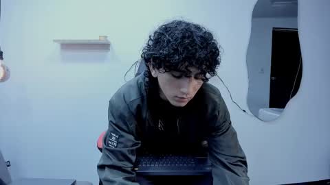 Jackes Taylor online show from 09.14.25