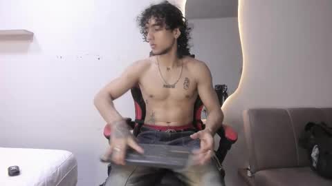 Jackes Taylor online show from 02.01.26