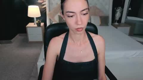 Snapshot of jackie__fox chatting on 06.15.26 Jackie online show from 06.15.26
