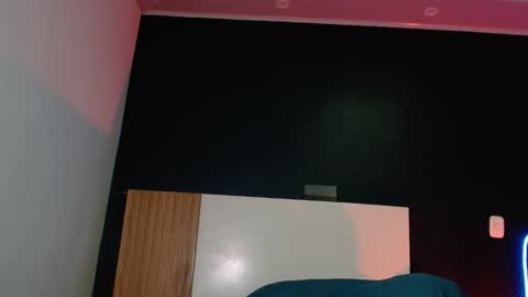 Snapshot of jackk_ho chatting on 09.19.25 Jack online show from 09.19.25