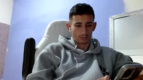 Snapshot of jackk_ho chatting on 12.19.25 Jack online show from 12.19.25