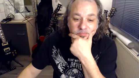 Jack independent model  online show from 05.02.26