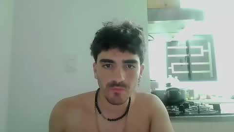 Snapshot of jackpole92 chatting on 02.18.26 Rogrigobello online show from 02.18.26