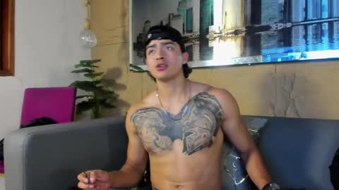 Snapshot of jackson_macleyn chatting on 03.26.26 Jackson online show from 03.26.26