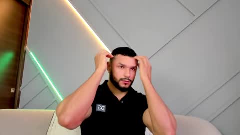 Snapshot of jackson_wayne__ chatting on 03.04.25 Jackson Wayne online show from 03.04.25