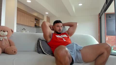 Snapshot of jackson_wayne__ chatting on 11.06.25 Jackson Wayne online show from 11.06.25