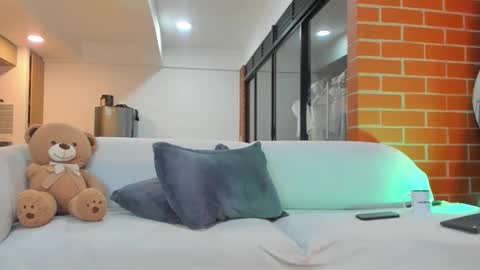 Snapshot of jackson_wayne__ chatting on 12.23.25 Jackson Wayne online show from 12.23.25