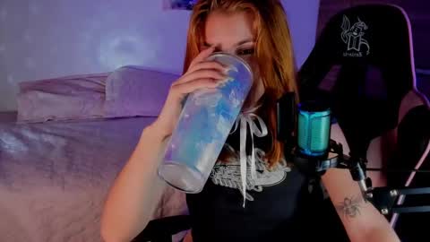 Snapshot of jacky_croft chatting on 12.20.24 Linda Sofia help me get to 100 thumbs up online show from 12.20.24