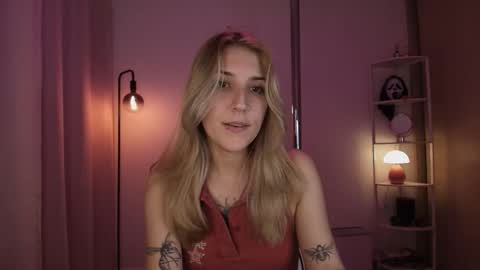 Snapshot of jacky_croft chatting on 02.11.26 Linda Sofia help me get to 100 thumbs up online show from 02.11.26