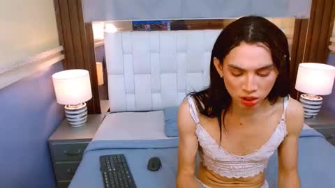 Jacky Murphy online show from 11.27.25