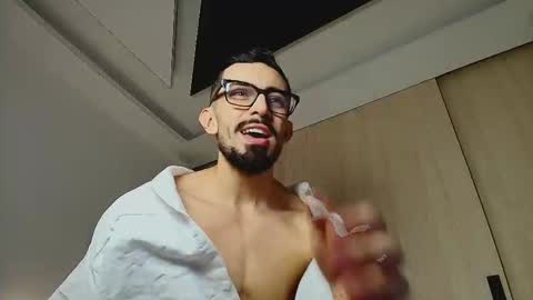 Snapshot of jacob__adams chatting on 11.30.25 jacob__adams online show from 11.30.25