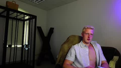 Snapshot of jacob_devon chatting on 09.14.25 JACOB DEVON online show from 09.14.25