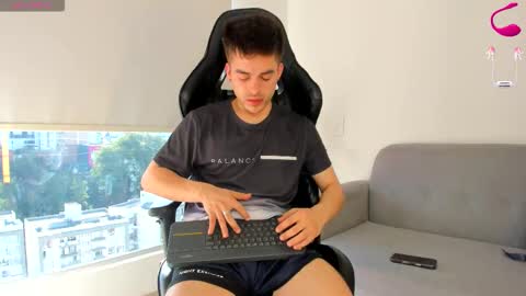 JACOB FERRER online show from 03.13.26