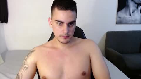 Snapshot of jacobjobs1 chatting on 02.21.25 jacobjobs1 online show from 02.21.25