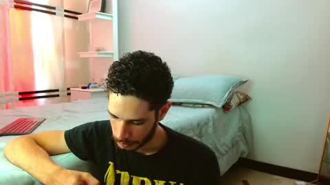 Snapshot of jacobmurphy2103 chatting on 09.12.25 JACOB ROBIN online show from 09.12.25