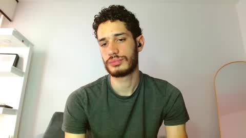 Snapshot of jacobmurphy2103 chatting on 09.13.25 JACOB ROBIN online show from 09.13.25