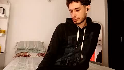 Snapshot of jacobmurphy2103 chatting on 09.22.25 JACOB ROBIN online show from 09.22.25