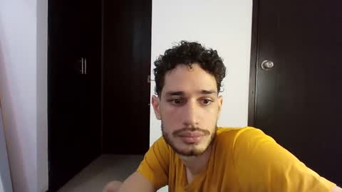 Snapshot of jacobmurphy2103 chatting on 09.24.25 JACOB ROBIN online show from 09.24.25