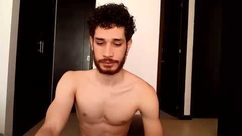 Snapshot of jacobmurphy2103 chatting on 11.11.25 JACOB ROBIN online show from 11.11.25