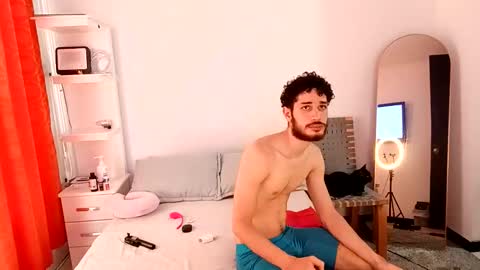 Snapshot of jacobmurphy2103 chatting on 11.23.25 JACOB ROBIN online show from 11.23.25