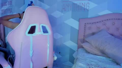 Snapshot of jacobrusso chatting on 12.01.25 jacobrusso online show from 12.01.25