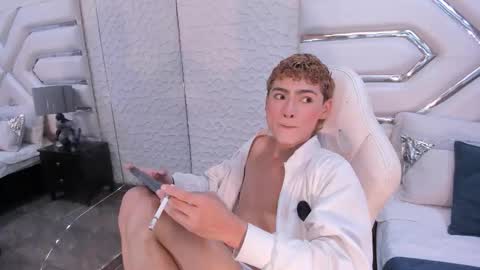 Snapshot of jacobrusso chatting on 01.18.26 jacobrusso online show from 01.18.26