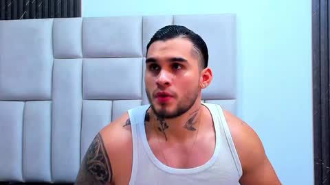 Snapshot of jacobsthorm chatting on 12.02.25 jacobsthorm online show from 12.02.25