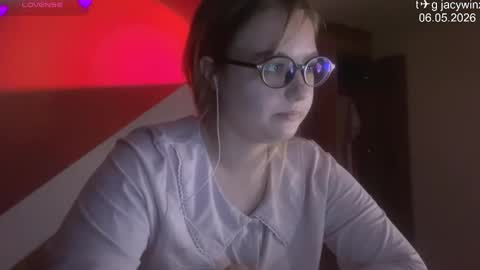 Snapshot of jacywinslat chatting on 05.06.26 jacywinslat online show from 05.06.26