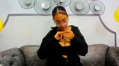 Snapshot of jadde_greyy_ chatting on 01.10.26 Jadde Greyy online show from 01.10.26