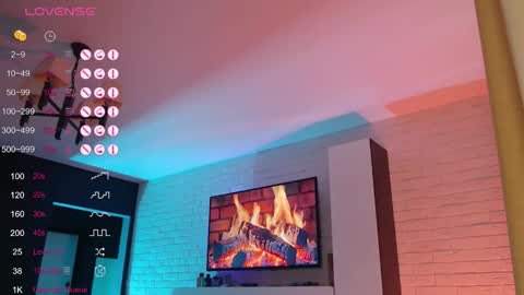 Snapshot of jade__swift chatting on 12.13.25 Jade online show from 12.13.25