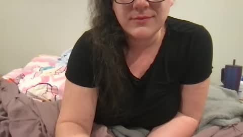 Snapshot of jade_amethyst_star chatting on 11.10.25 jade_amethyst_star online show from 11.10.25