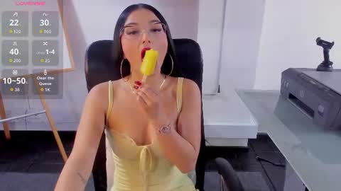 jade_connor online show from 06.12.26