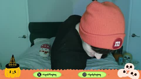 Snapshot of jadedfemboy chatting on 10.31.25 Jaden Lynx online show from 10.31.25