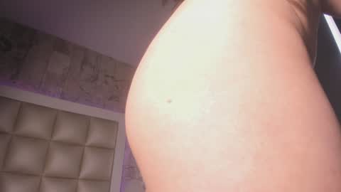 jadeestudios online show from 01.10.25