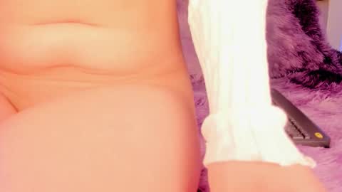 jadeestudios online show from 11.04.25