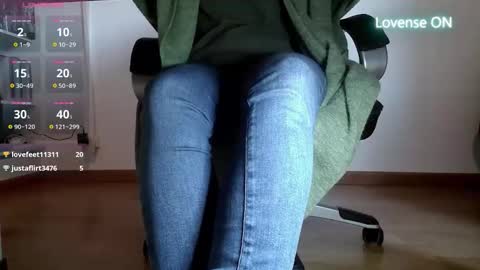 Jadefxxt online show from 12.18.25