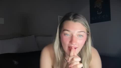 Jade james online show from 06.25.26