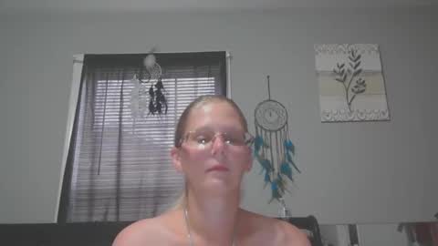 JadeLuv online show from 05.22.26