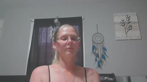 JadeLuv online show from 06.10.26