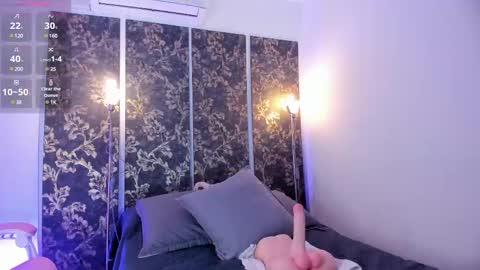 Snapshot of jademorwen chatting on 03.11.25 JADE online show from 03.11.25